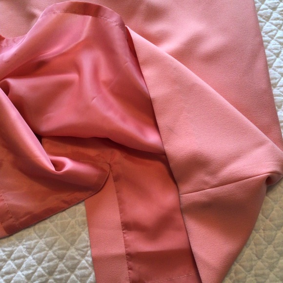 Black Label Evan-Picone Sleeveless Peach Sheath Dress - Picture 8 of 12